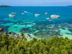 Vietnam’s Finest Beaches: Halong Bay & Phu Quoc in Luxury
