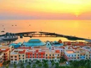 Essence of South Vietnam: Ho Chi Minh City to Phu Quoc Escape